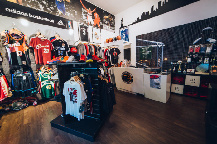 Rucker Park basketball store a Milano