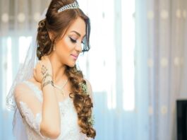 Abito da sposa con maniche a pipistrello