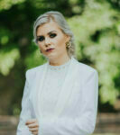 Come vestirsi di bianco ad un matrimonio, ma con le dovute cautele