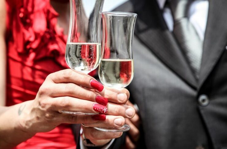 abiti da invitate per matrimoni